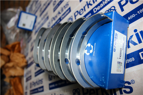 Perkins3012柴油機(jī)CV19260連桿、連桿瓦威爾遜發(fā)電機(jī)