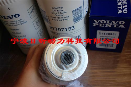 沃爾沃TAD1030GE柴油機、發(fā)電機維修保養(yǎng)濾清器配件型號查詢中心，沃爾沃發(fā)動機氣門導(dǎo)管技術(shù)參數(shù)
