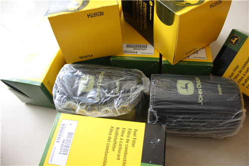 農(nóng)業(yè)設(shè)備John Deere約翰迪爾強(qiáng)鹿柴油發(fā)動機(jī)應(yīng)用設(shè)備表