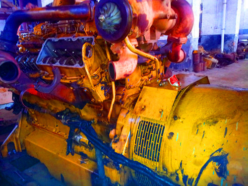 臺州溫嶺卡特彼勒發(fā)動機維修價格要多少