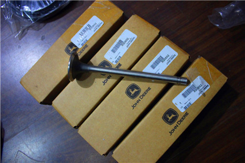 河南約翰迪爾專業(yè)的柴油發(fā)動機原廠配件供應(yīng)商