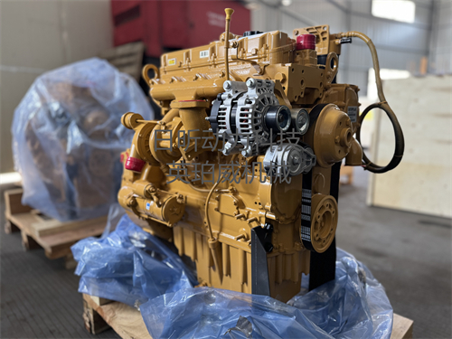 卡特3056e發(fā)動機排氣管冒白煙有幾種情況？