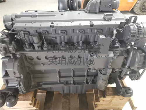 沃爾沃挖掘機(jī)道依茨發(fā)動機(jī)機(jī)油散熱器全解析