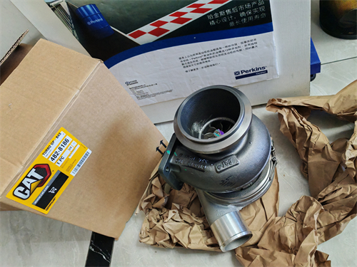 卡特彼勒3508b發(fā)動(dòng)機(jī)渦輪增壓器探秘