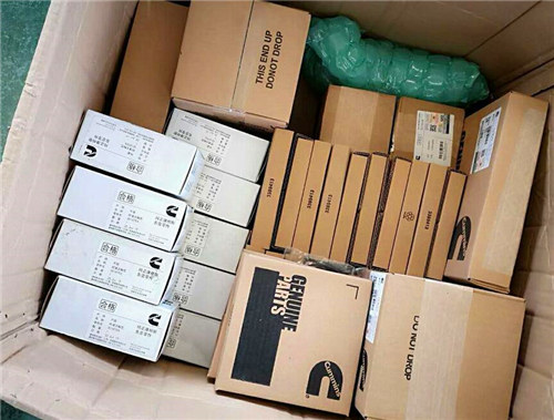 進(jìn)口康明斯柴油挖機(jī)配件的種類