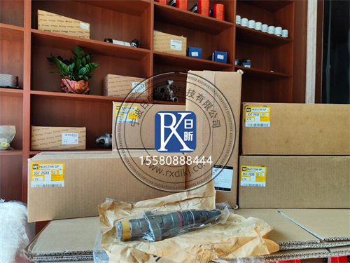 卡特彼勒771D礦山車(chē)的“心臟密碼”：3412E發(fā)動(dòng)機(jī)與2321171噴油器總成