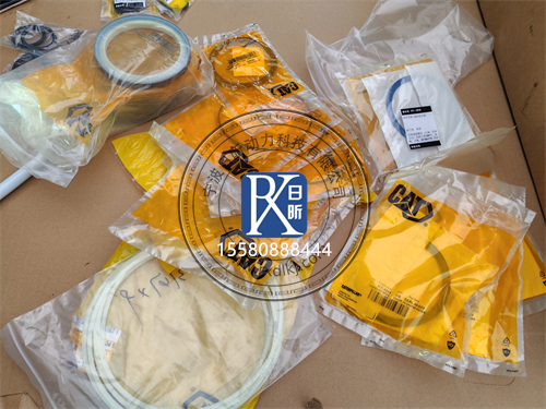 探秘卡特C4.4發(fā)動(dòng)機(jī)：740 735礦卡的動(dòng)力“心臟”與外密封圈3T2508的奧秘